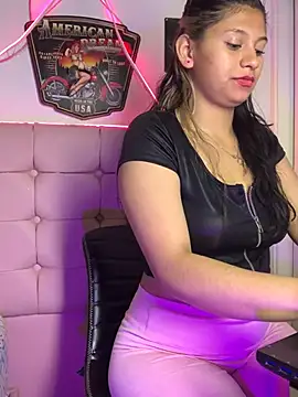 KittySari online show from March 5, 1:40 pm