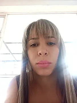 kiki milu online show from April 18, 4:44 pm