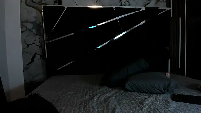 Couple In Heat online show from April 13, 7:52 pm