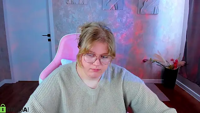 luna c0ra online show from April 23, 1:07 am