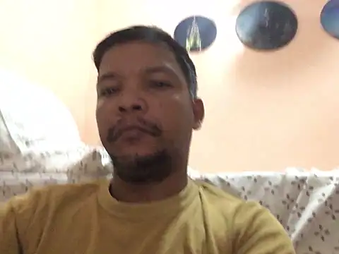 Snapshot of asian_sean1 chatting on February 22, 11:42 am asian sean1 online show from February 22, 11:42 am