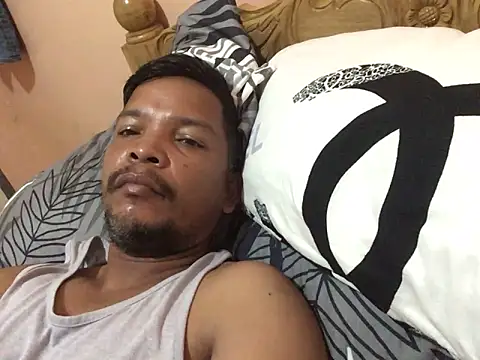 Snapshot of asian_sean1 chatting on March 1, 1:18 am asian sean1 online show from March 1, 1:18 am