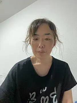 Snapshot of hanaworld chatting on June 2, 3:47 pm hanaworld online show from June 2, 3:47 pm