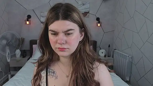 zoe j0y online show from February 19, 1:45 am