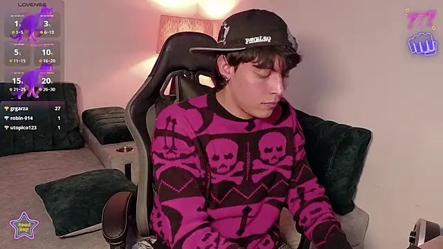  -Lucky-  online show from February 28, 5:08 am