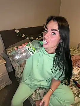 Darkfantisyx online show from April 7, 9:59 pm