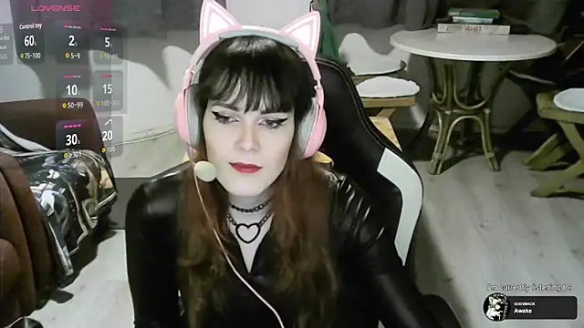 Samanteased online show from February 23, 6:05 pm