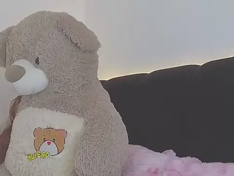 DollfaceInk online show from April 8, 8:53 pm