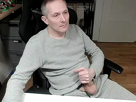 HornyYaro76 online show from February 15, 9:22 pm