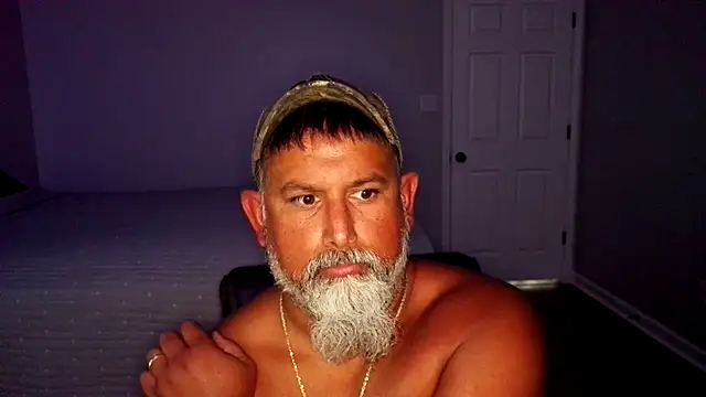 Snapshot of Brownmagic48 chatting on July 13, 7:49 pm Brownmagic48 online show from July 13, 7:49 pm