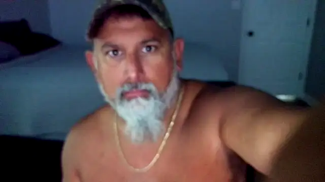 Snapshot of Brownmagic48 chatting on July 16, 1:17 pm Brownmagic48 online show from July 16, 1:17 pm