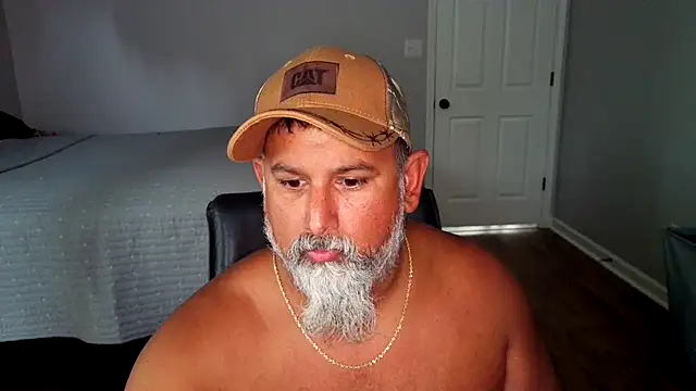 Snapshot of Brownmagic48 chatting on July 21, 2:19 pm Brownmagic48 online show from July 21, 2:19 pm
