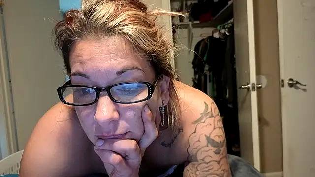 MissBella0969 online show from April 15, 3:52 pm