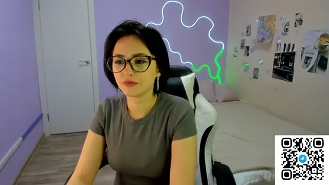 Snapshot of Mary_Rice chatting on March 4, 1:11 am Mary Rice online show from March 4, 1:11 am