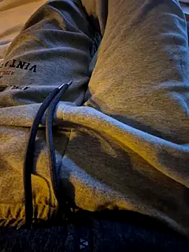 RetroWorth01 online show from February 18, 8:38 pm