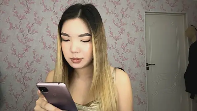 Elina Mottel online show from February 23, 7:17 am