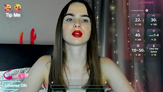 megann fox2 online show from July 24, 5:00 pm