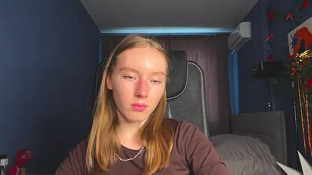 Anna Kare online show from April 22, 1:56 pm