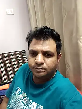 HOTEL MANEGER online show from March 31, 2:50 pm