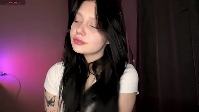 RaquelsHusband online show from March 5, 2:35 pm