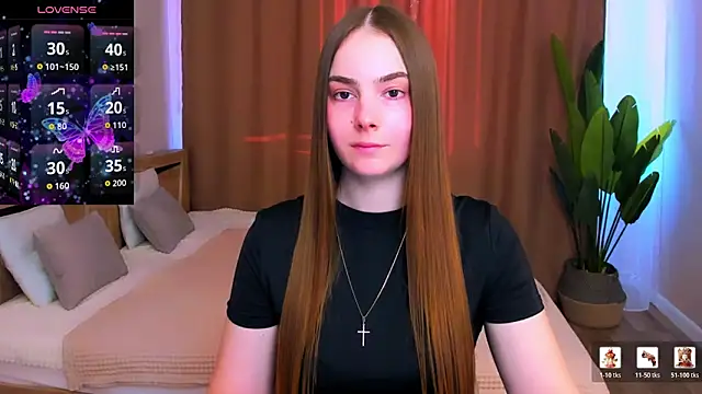 Maddy Wood  online show from March 11, 3:18 pm