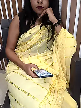 Cutie babes01 online show from February 21, 7:26 pm