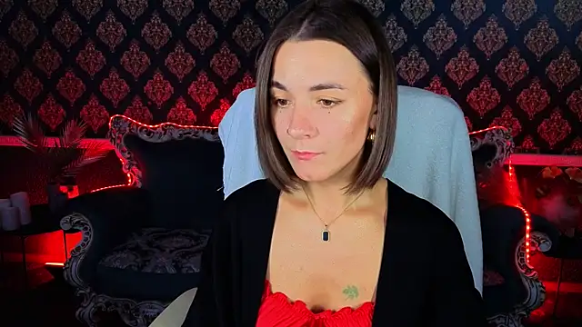 GracefulMichelle online show from April 7, 7:03 pm