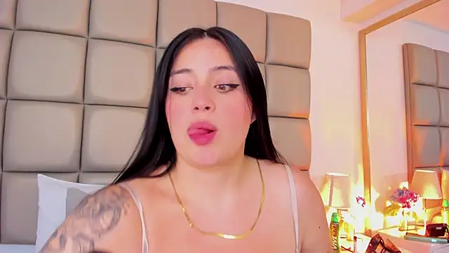 annybentleii online show from February 26, 7:35 pm