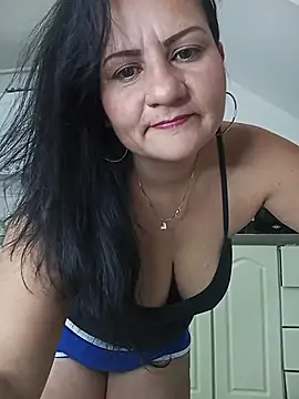 Snapshot of Mishell_Perez chatting on March 8, 6:55 pm Mishell Perez online show from March 8, 6:55 pm