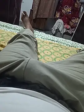 Snapshot of pussylicker9927 chatting on June 1, 4:41 pm pussylicker9927 online show from June 1, 4:41 pm
