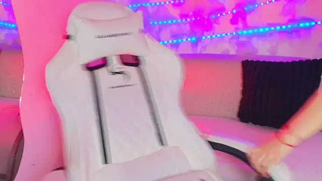 Niicky Sweet online show from March 7, 12:13 pm