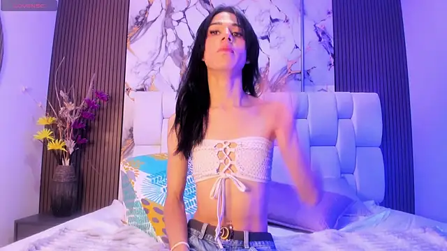 alisstarr online show from April 6, 11:33 am