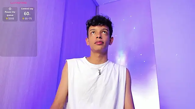 Maxfrost1 online show from March 15, 10:27 pm