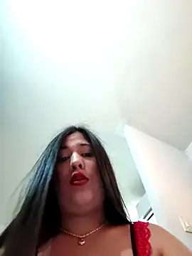 luna29 online show from April 28, 1:05 pm