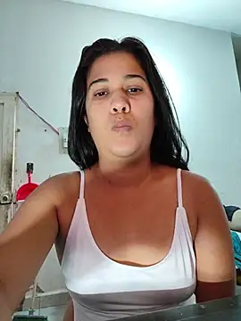 Snapshot of luna29 chatting on July 2, 1:39 pm luna29 online show from July 2, 1:39 pm
