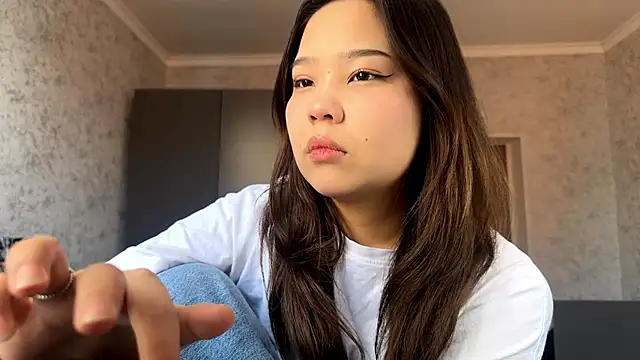 RegenaLandauer online show from March 4, 7:36 am