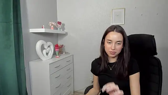 AdeleSolo online show from April 20, 5:48 pm