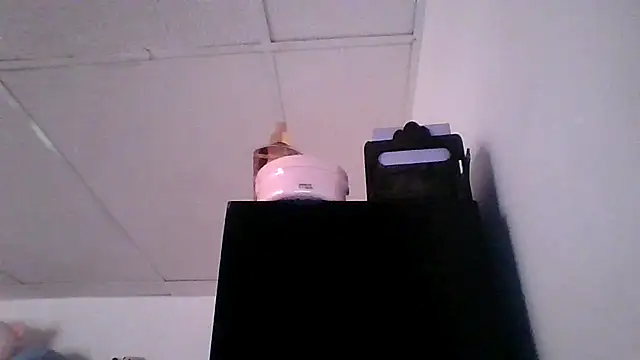 pocahontas hotty online show from March 31, 7:03 pm