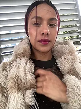 Emily-Fire online show from February 25, 8:18 pm