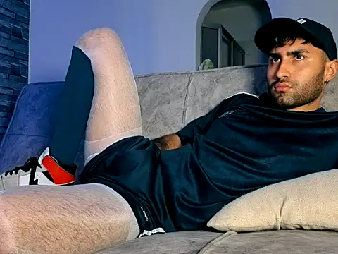 Snapshot of Justdavid_ chatting on June 22, 9:12 pm Justdavid online show from June 22, 9:12 pm