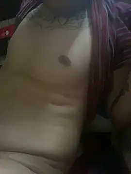 Snapshot of Escalante23 chatting on October 23, 8:40 pm Escalante23 online show from October 23, 8:40 pm