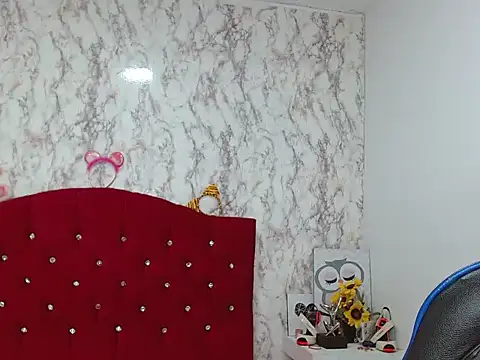 Ailanys Miller online show from February 19, 1:07 pm