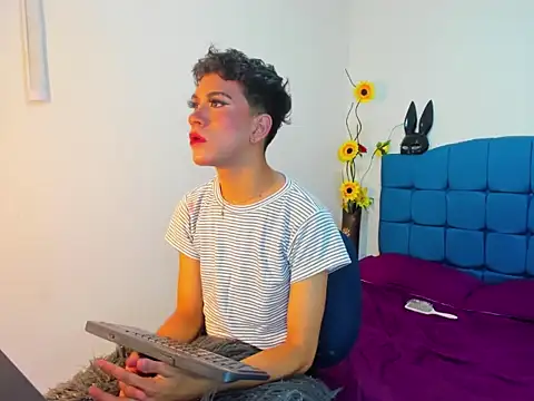 Ailanys Miller online show from March 10, 1:27 pm