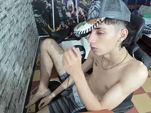 wex 077 online show from March 29, 2:00 am