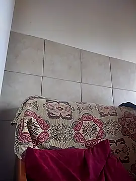 Snapshot of Costy601 chatting on May 23, 12:42 pm Costy601 online show from May 23, 12:42 pm