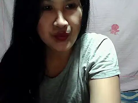 Snapshot of Sh1nbae22 chatting on April 25, 1:25 pm Sh1nbae22 online show from April 25, 1:25 pm
