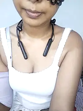 ASHANYA JAYASOORIYA online show from April 20, 5:21 am