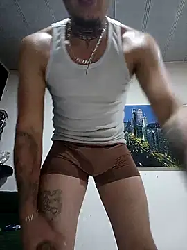 Valentino dominusSex online show from April 16, 8:42 pm