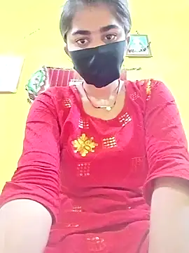 Snapshot of Cute_Mahek99 chatting on May 2, 10:59 pm Cute Mahek99 online show from May 2, 10:59 pm
