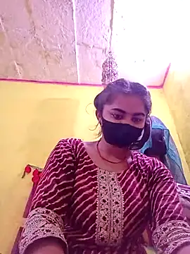 Snapshot of Cute_Mahek99 chatting on May 9, 10:48 pm Cute Mahek99 online show from May 9, 10:48 pm